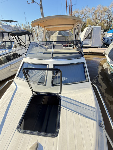 Crucero Intruder 720 Impecable , Equipado