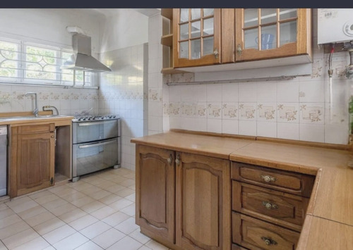 Tejada 5dormt+3b+servicios Completos+patio+4est+remodelada