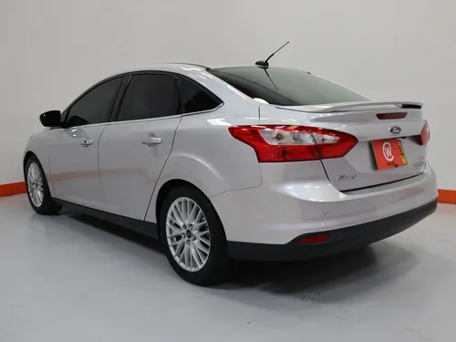 Ford Focus TITANIUM 2.0 TP CT TC 4P