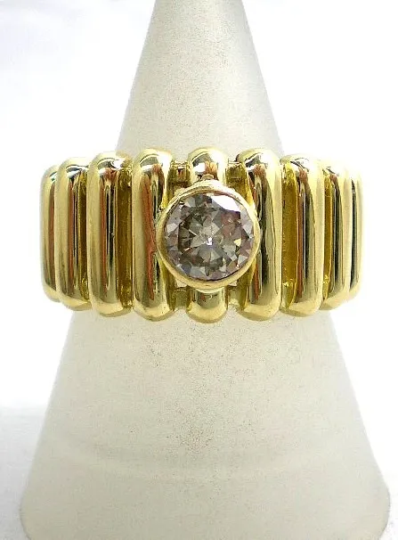 Anillo Solitario De Oro 18 Kt Y Brillante Goldantiques