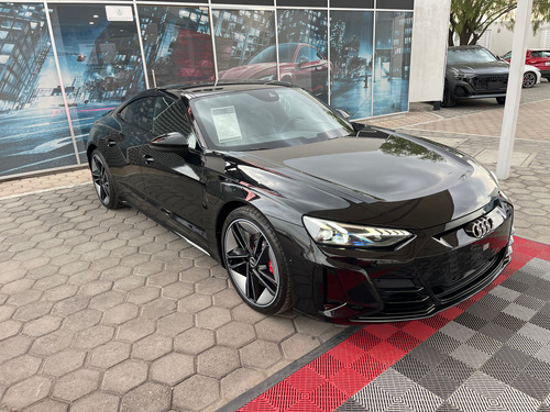 Audi E-tron rs e-tron