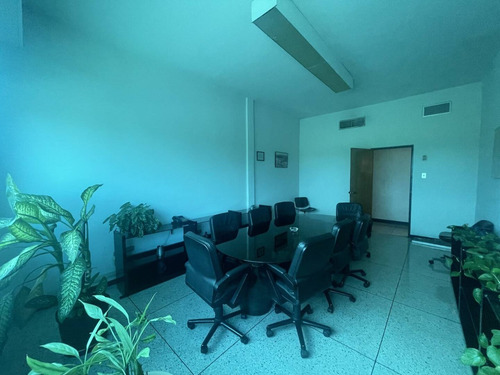 Imagen 16 de 24 de Johanna Castillo Vende 04145951217 Galpon En Zona Industrial