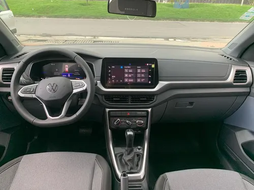 Volkswagen T-Cross TRENDLINE ST AUT