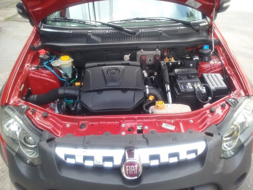 Fiat Strada 1.8 16v Adventure Ce Flex 2p