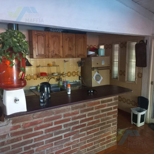 Vmaffia Vende Casa En Barrio Parque Pellegrini 2 Ideal Emprendimiento Habitacional