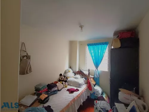 Buen Acceso Con Buena Iluminación(mls#247571)