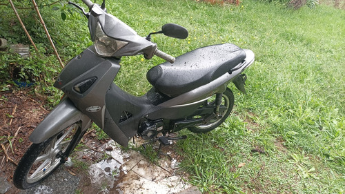 Moto Yumbo City 125