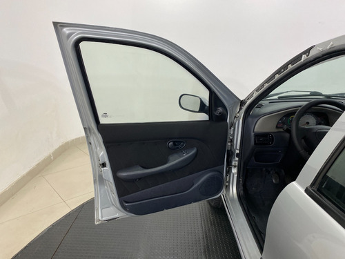 Imagem 12 de 18 de Fiat Palio