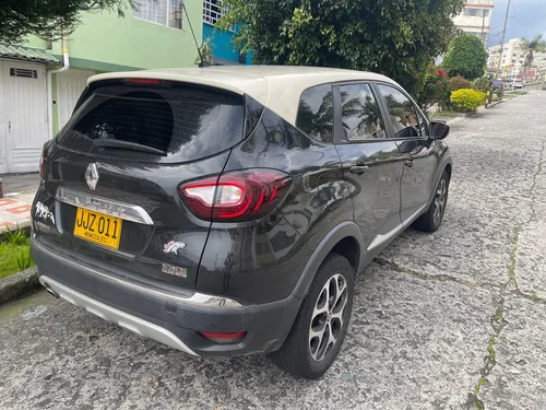 Renault Captur 2.0 Intens At