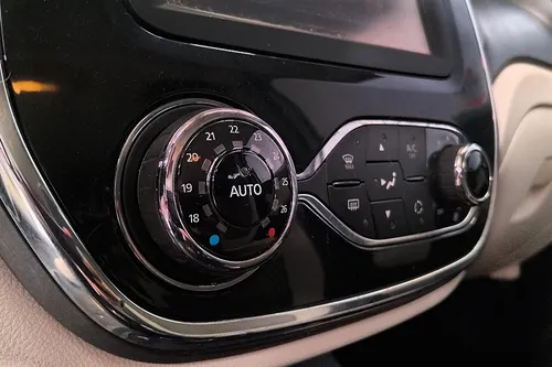 Renault Captur 2.0 Intens Automática