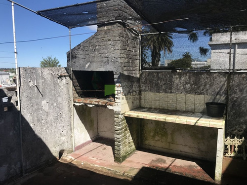 Imagen 13 de 15 de Apartamento 3 Dormitorios De Altos En Pleno Centro De San Carlos