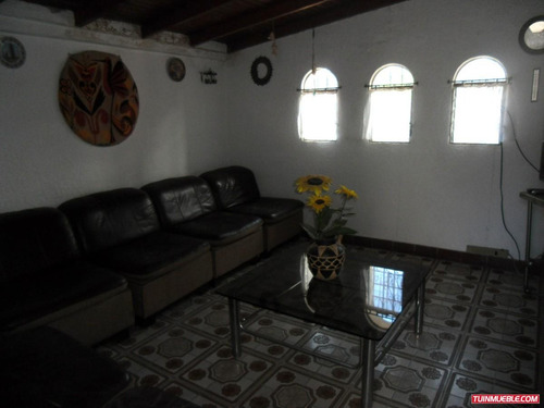 Imagen 4 de 12 de Casas En Venta Urb Los Naranjos