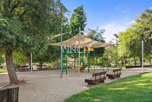 Casa Desocupada 3d + Servicio, Quincho Y Piscina