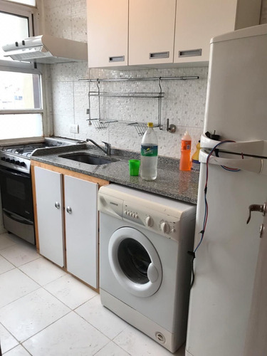 Tres Ambientes Viamonte Al 600 En Duplex Con Cochera