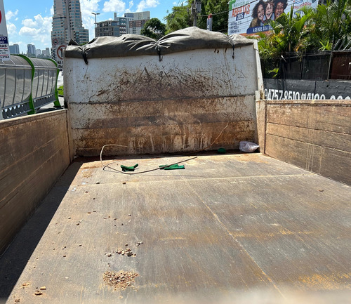 Mb 1316 Accelo Caçamba Basculante Basco Truck 3/4