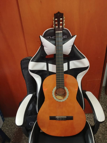 Guitarra Acustica Marca Vizcaya