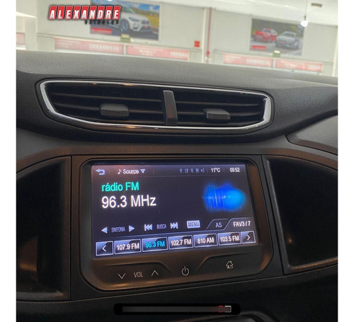 Chevrolet Onix 1.4 MPFI LTZ MEC. FLEX