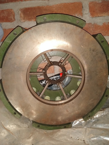 Imagen 2 de 2 de Vendo Palca De Embrague De Camión Mercedes Benz 1633/98