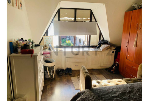 Venta Depto. Duplex 2d/2b Condominio En Alcántara