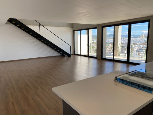 Nuevo Penthouse De Dos Niveles En Renta, Juriquilla, Qro. Am