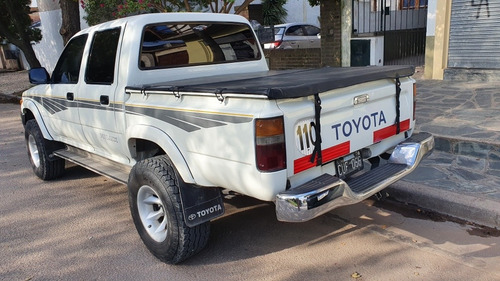 Toyota Hilux 1999 2.8 D/cab 4x4 D Dlx