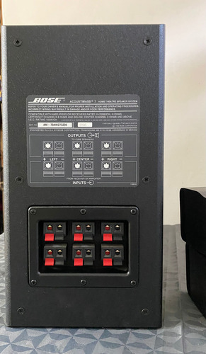Bocinas Bose Cubo Y Subwoofer Bose Acoustimass (Usado)