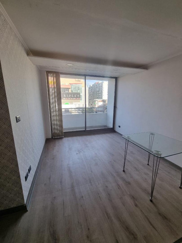 Lindo Departamento A Pasos Del Centro De Concepción.