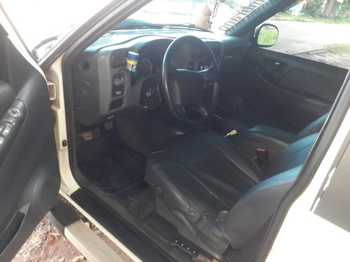 Chevrolet S10 2.4 Rodeio Cab. Dupla 4x2 Flexpower 4p 2011