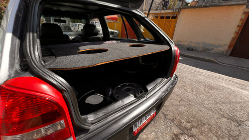 Volkswagen Pointer 1.6 City Mt
