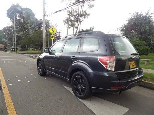 Subaru Forester 2.0 AT 4X2