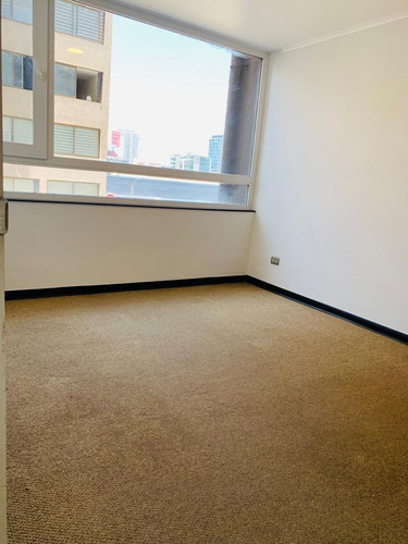 Céntrico Y Cómodo Departamento 2d 2b En Salas, Concepción