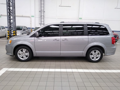 Imagen 3 de 15 de Dodge Grand Caravan 2019 3.7 Sxt+ At Somos Agencia Credito
