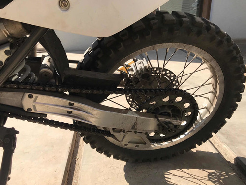 Imagen 5 de 6 de Suzuki Dr350