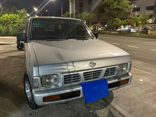 Nissan D21 2.4 4x2