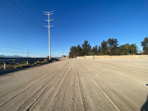 Terreno En Venta En Tala, Jalisco A Pie De Carretera