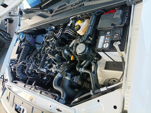 Imagen 6 de 15 de Volkswagen Amarok Comfortline 4x4 Manual Bi- Turbo #28