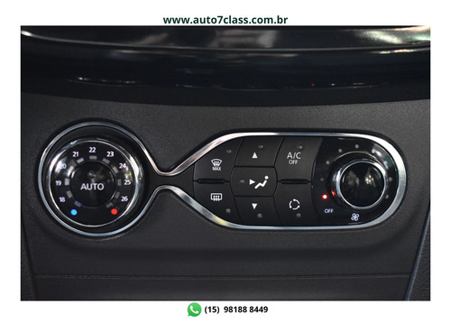 Renault Sandero Sandero 1.6 12V SCE FLEX STEPWAY ICONIC X-TRONIC