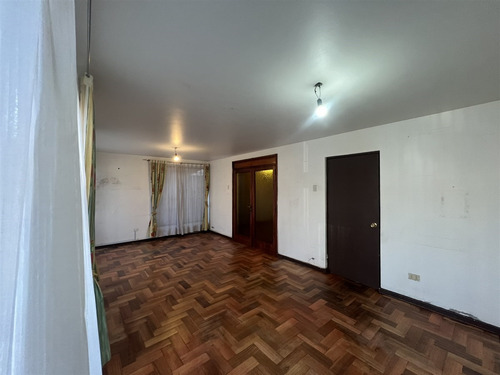 Casa En Venta De 4 Dorm. - Castellón 926 Concepción