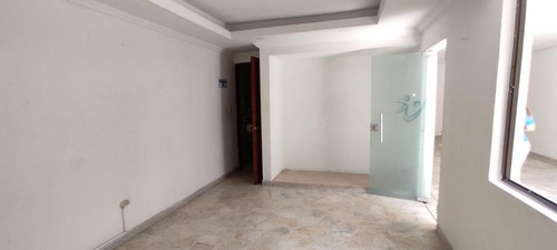 Imagen 11 de 17 de Casa En Arriendo En Cali Tequendama. Cod 102430