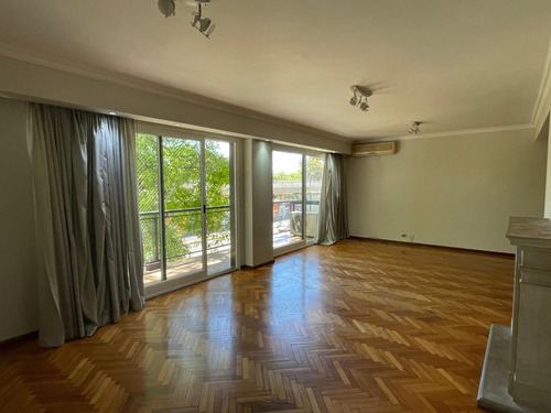 Piso En Venta Sobre Av. Libertador Al 5200 . Barrancas De Belgrano