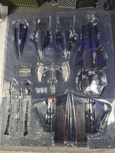 Bai Wei Tw-1103 Studio Series Ss-35 Jetfire Deluxe Version (Usado)