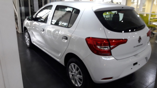 Renault Sandero Life 1.6 $ 1.280.000 Car One Sp
