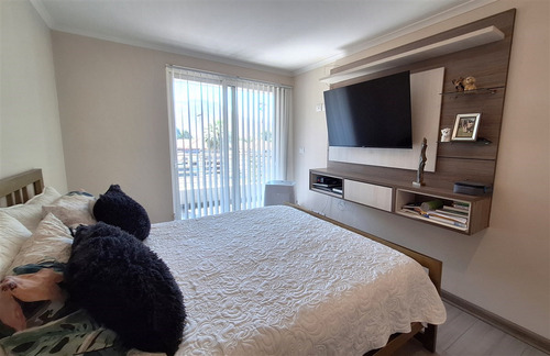 Departamento En Venta De 1 Dorm. En Huechuraba Con Est Y Bod
