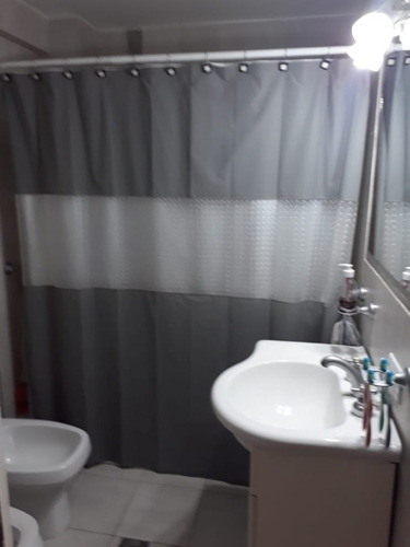 Imagen 10 de 11 de Departamento Tipo Casa En Venta En Sarandi Oeste