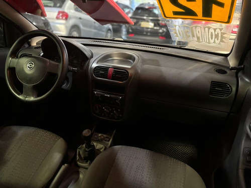 Chevrolet Corsa Chevrolet Corsa Hatch 2012 1.4 Flex Maxx Completo Manual Preto