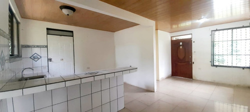 Imagen 7 de 13 de Vendo Casa En Portón Iberia Siquirres Limón