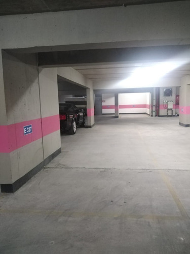 Estacionamientos Excelente Ubicación Cerca De Todo