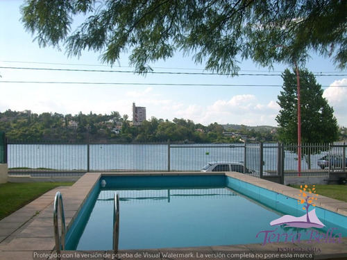 Casa Para 7 Personas Frente Al Lago, Hermosa Vista, Piscina