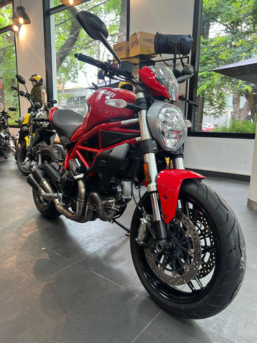 Ducati Monster 797