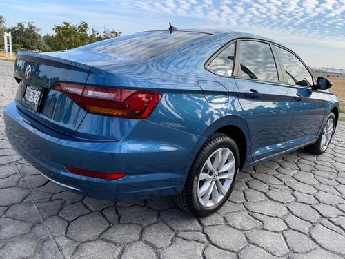 Imagen 8 de 13 de Volkswagen Jetta Trendline